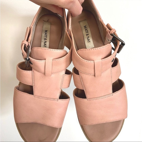 Matt and Nat Eboni Vegan Sandals - Picture 1 of 2